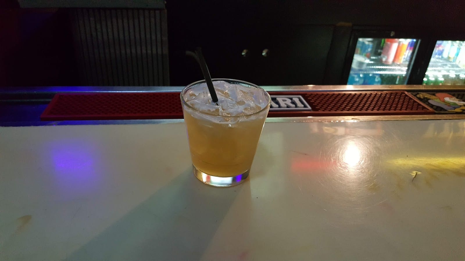 3910 Lounge, photo 2