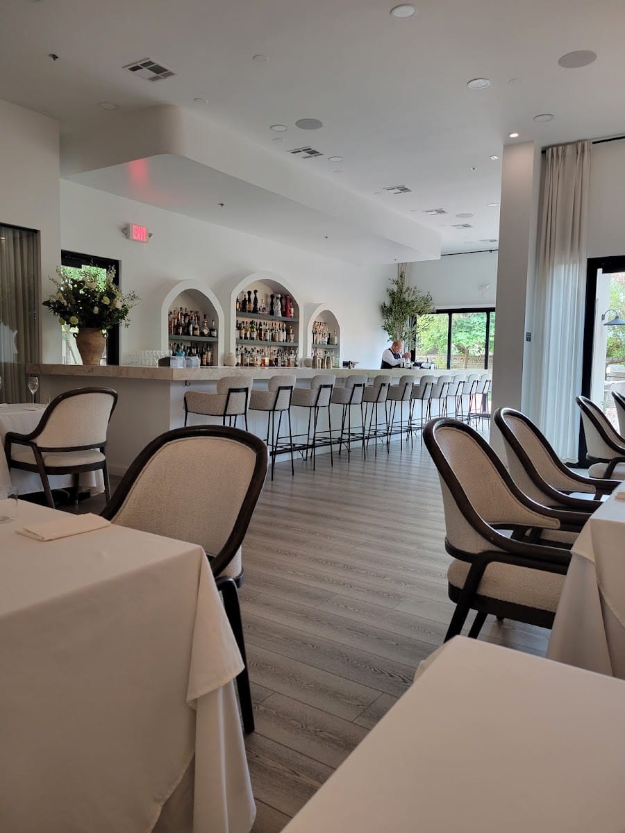 Anhelo Restaurant