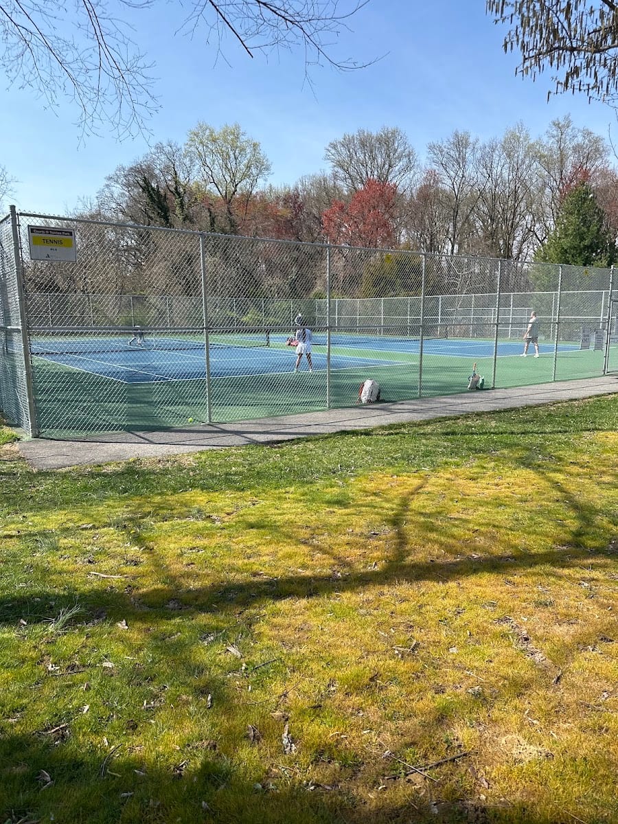 Truxtun Tennis and Pickleball Courts, photo 2