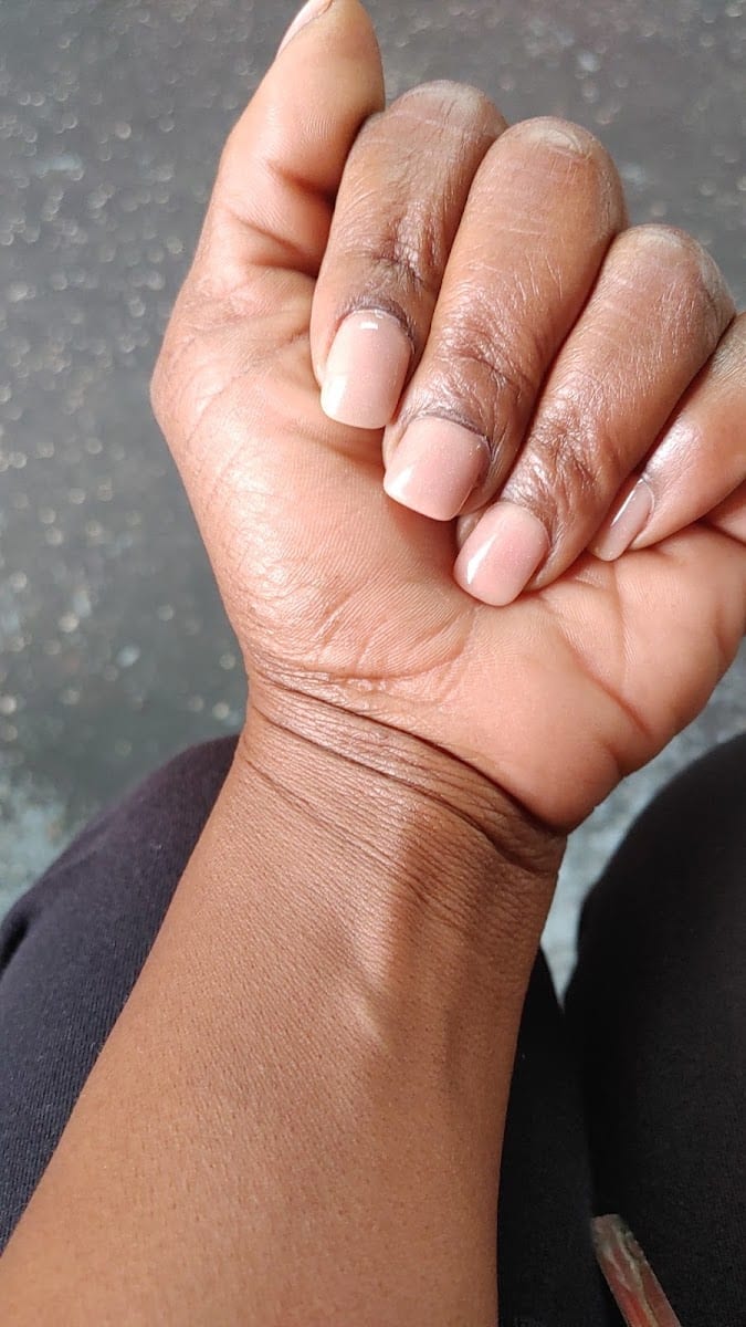 Kelly Nails