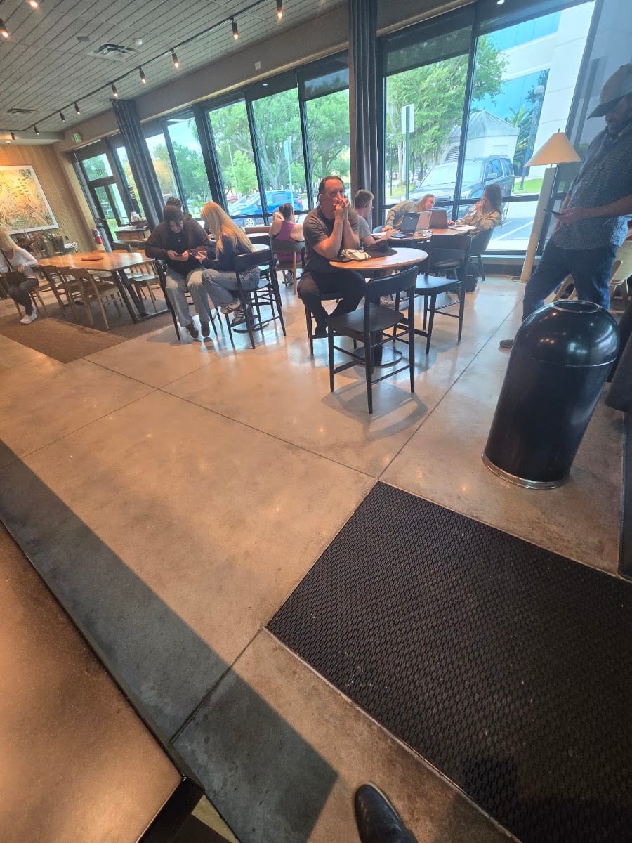 Starbucks Coffee Company, photo 3
