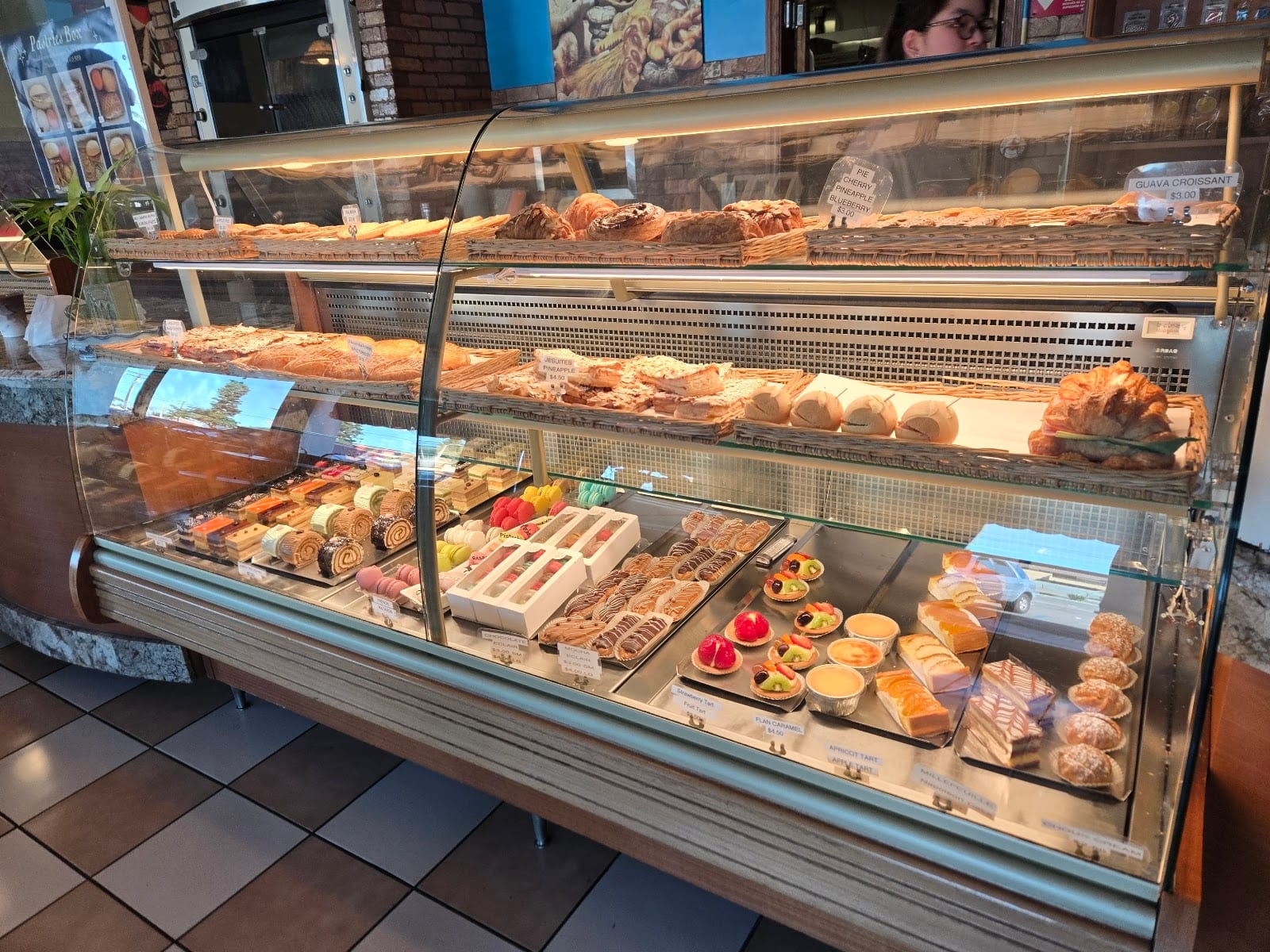 French Bakery & Pastry