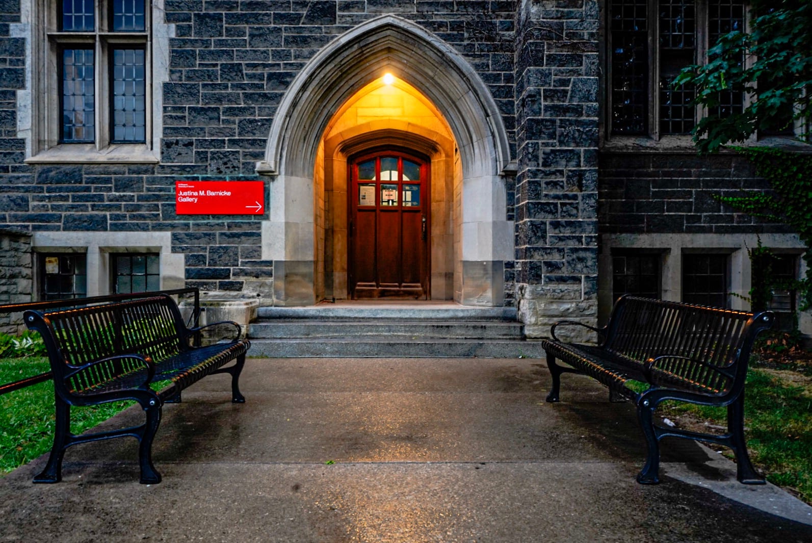 Art Museum at the University of Toronto - Justina M. Barnicke Gallery