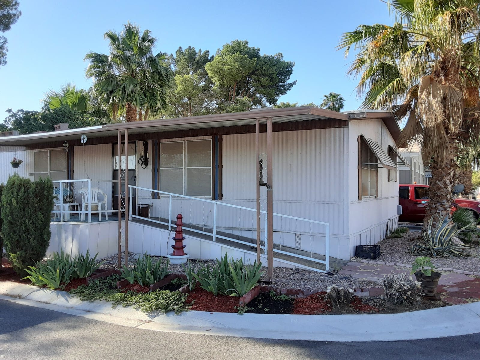 Rulon Earl Mobile Home Park