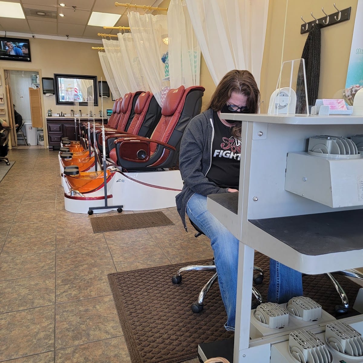 K T's Nail Salon, photo 3