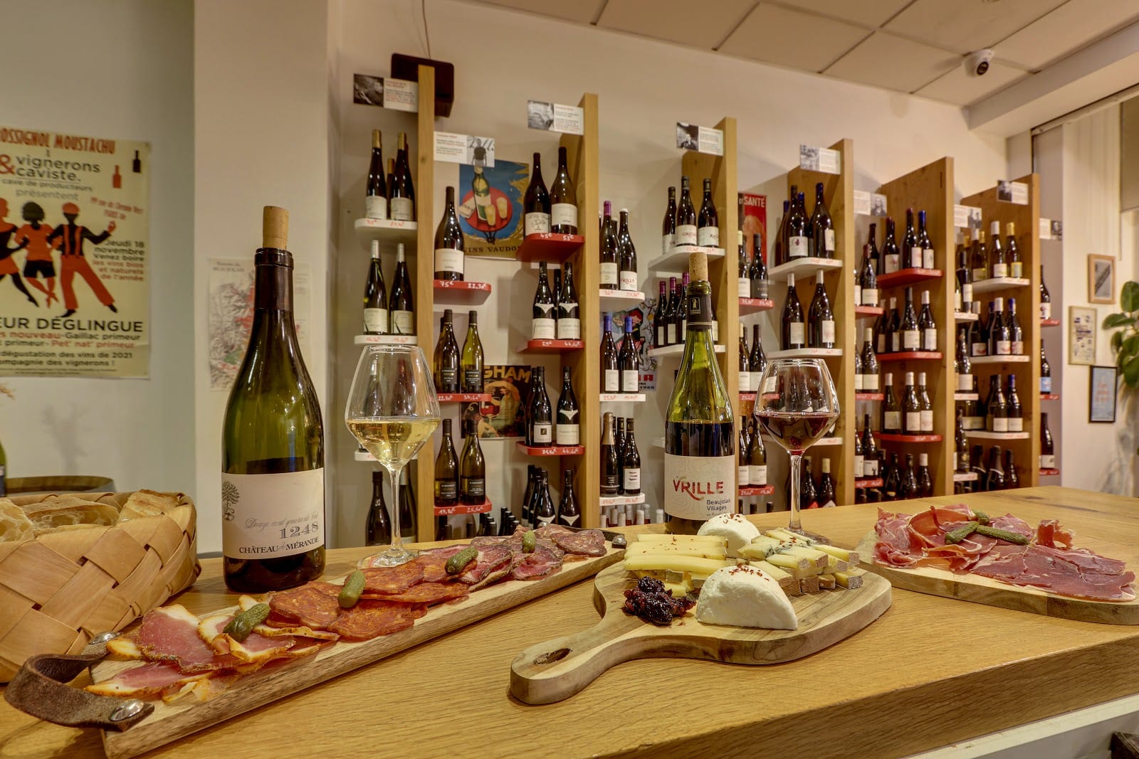 Vignerons & Caviste