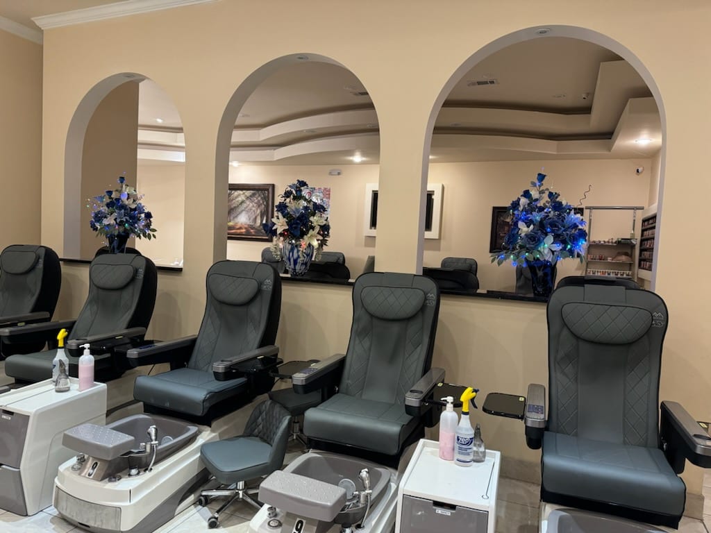 Gateway Nails & Spa