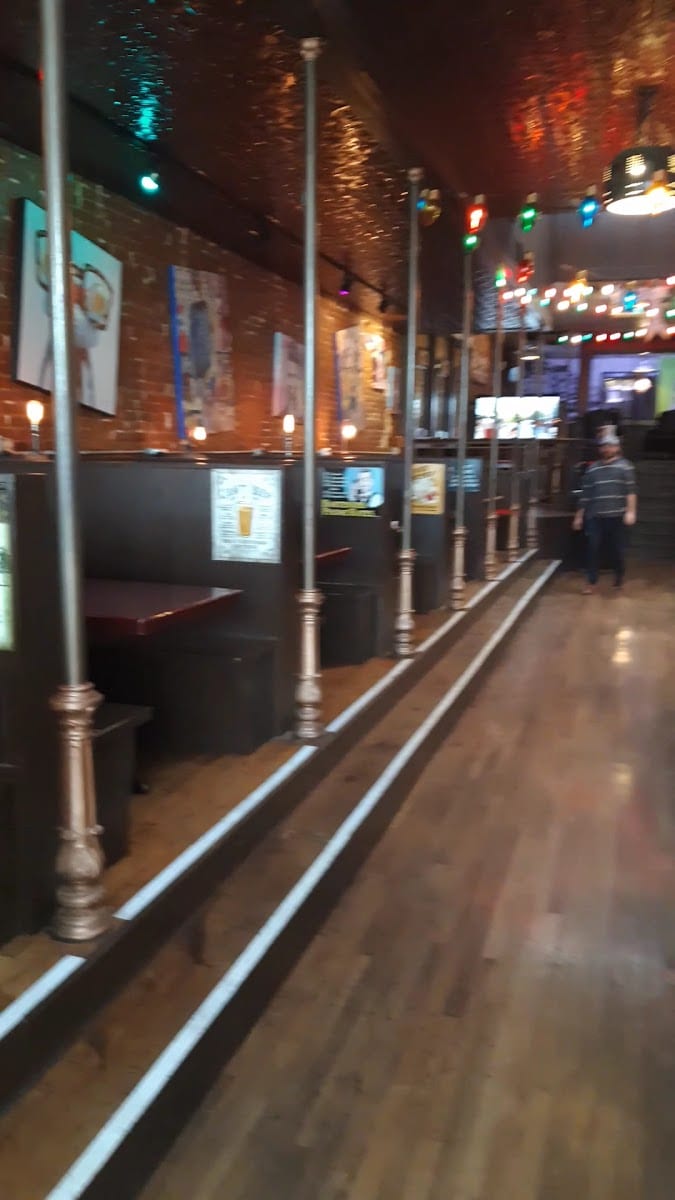 The Loophole Funky Fresh Food & Booze, photo 3