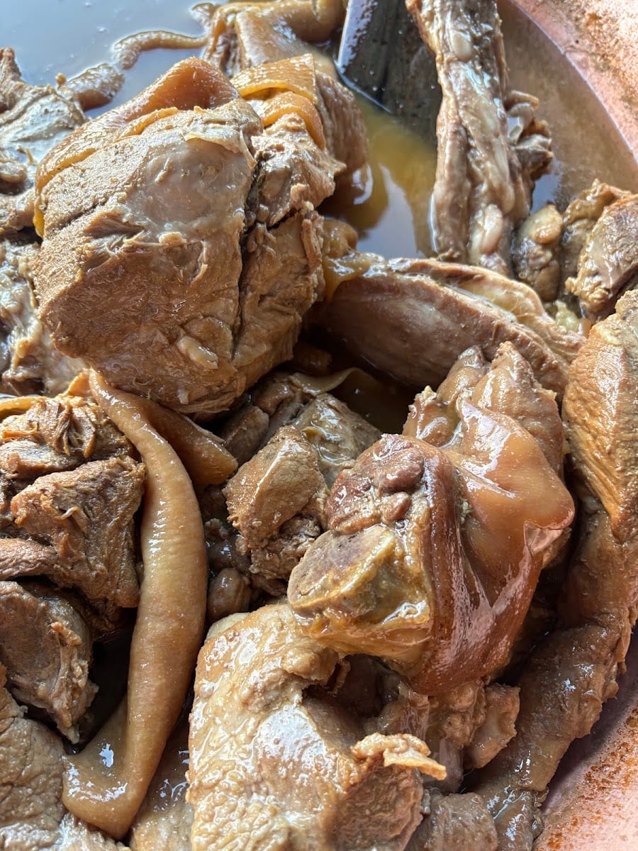 Carnitas y Taqueria Los Alvarado