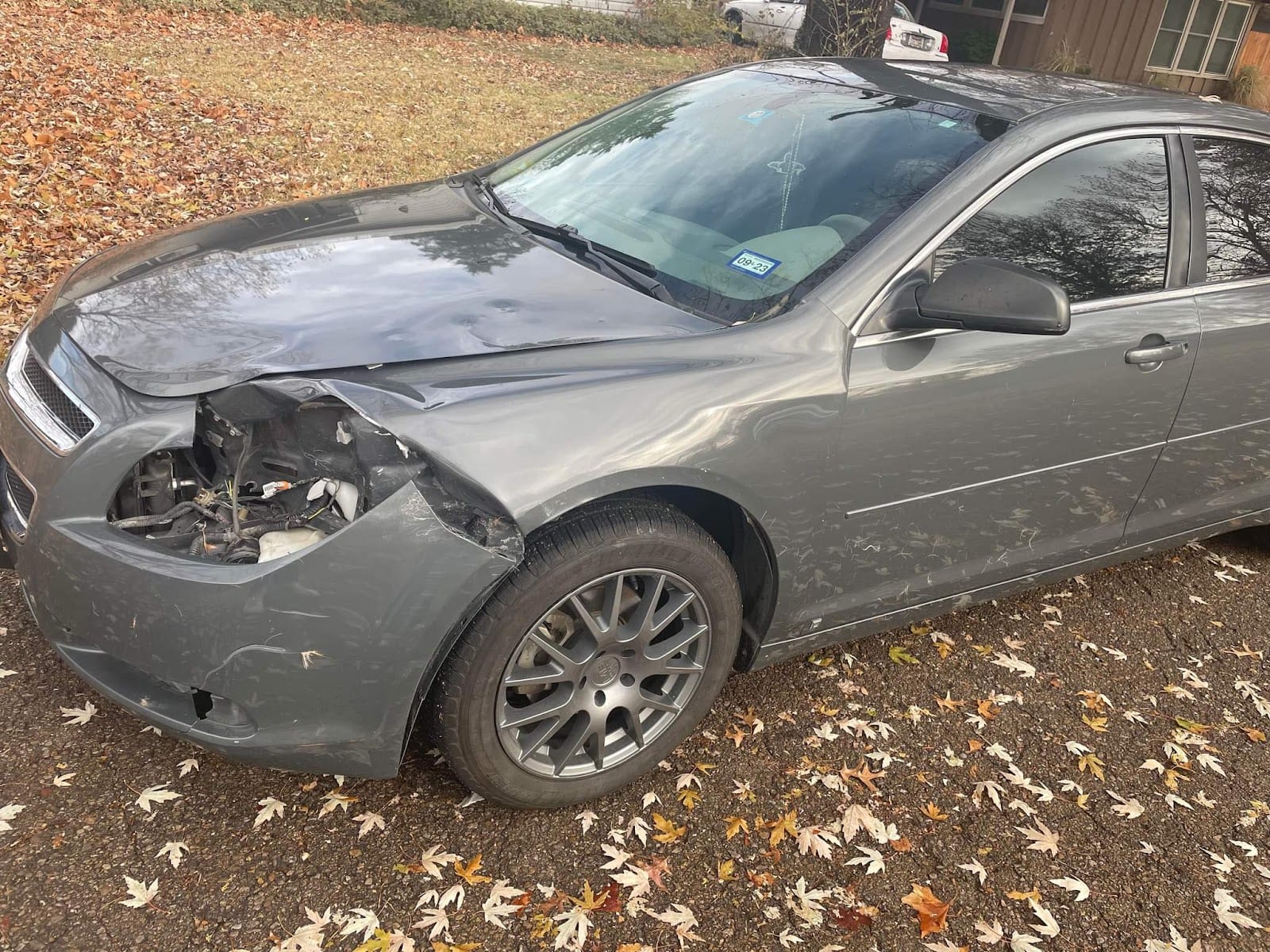 Hale's Collision Center, photo 3