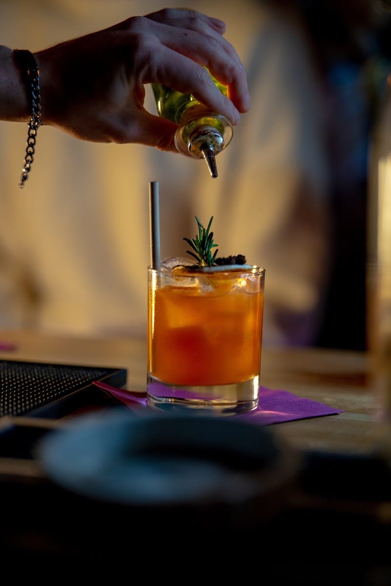 The 38 Bar