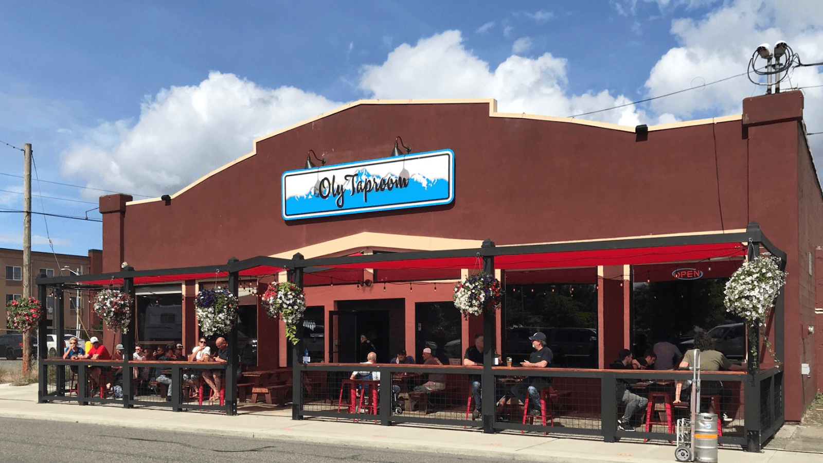 Oly Taproom, photo 2