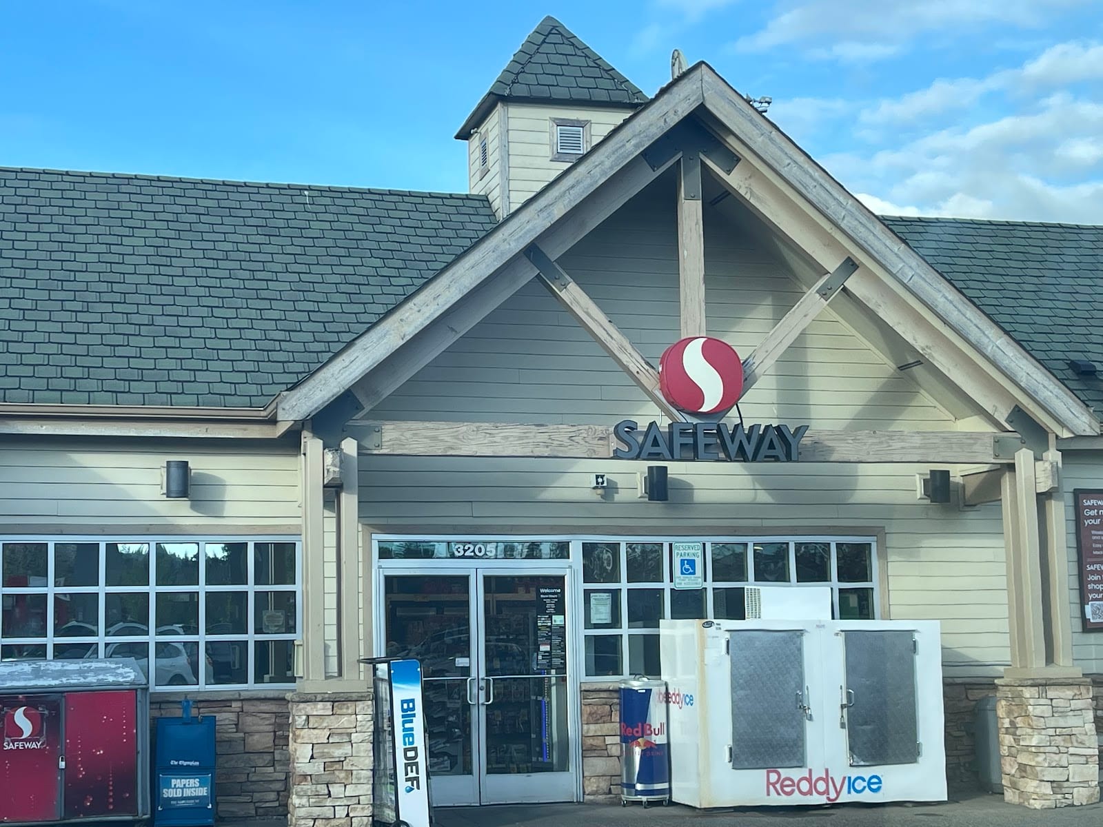 Safeway Fuel Station