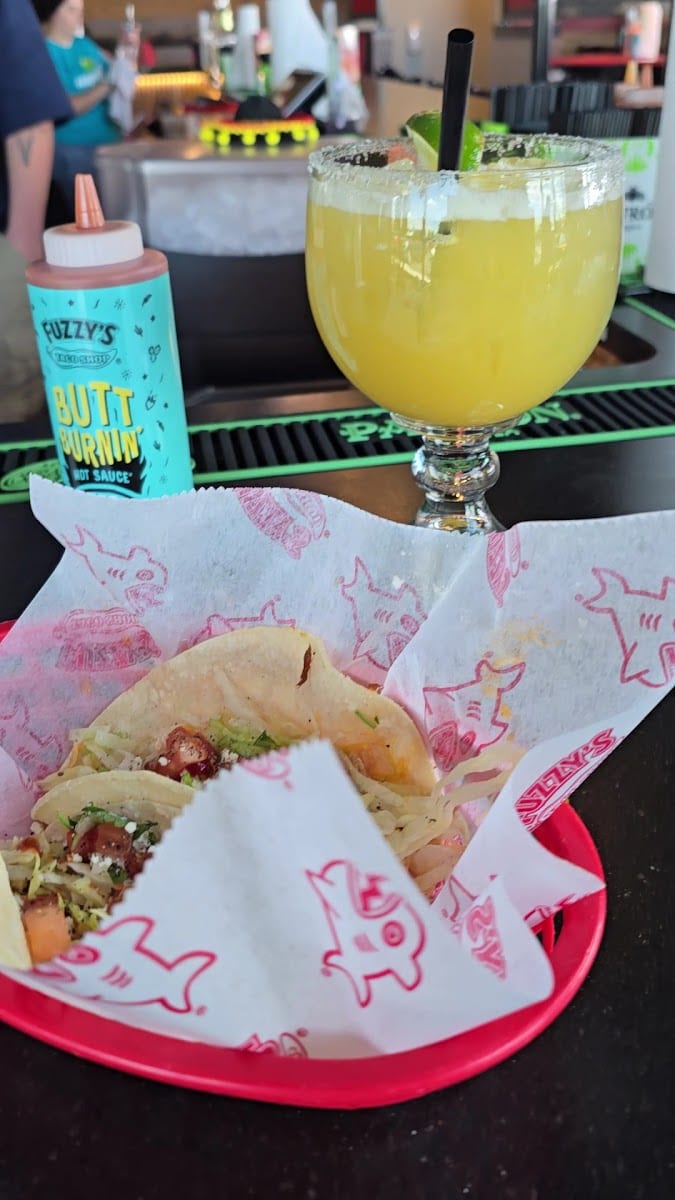 Fuzzy's Taco Shop, photo 3