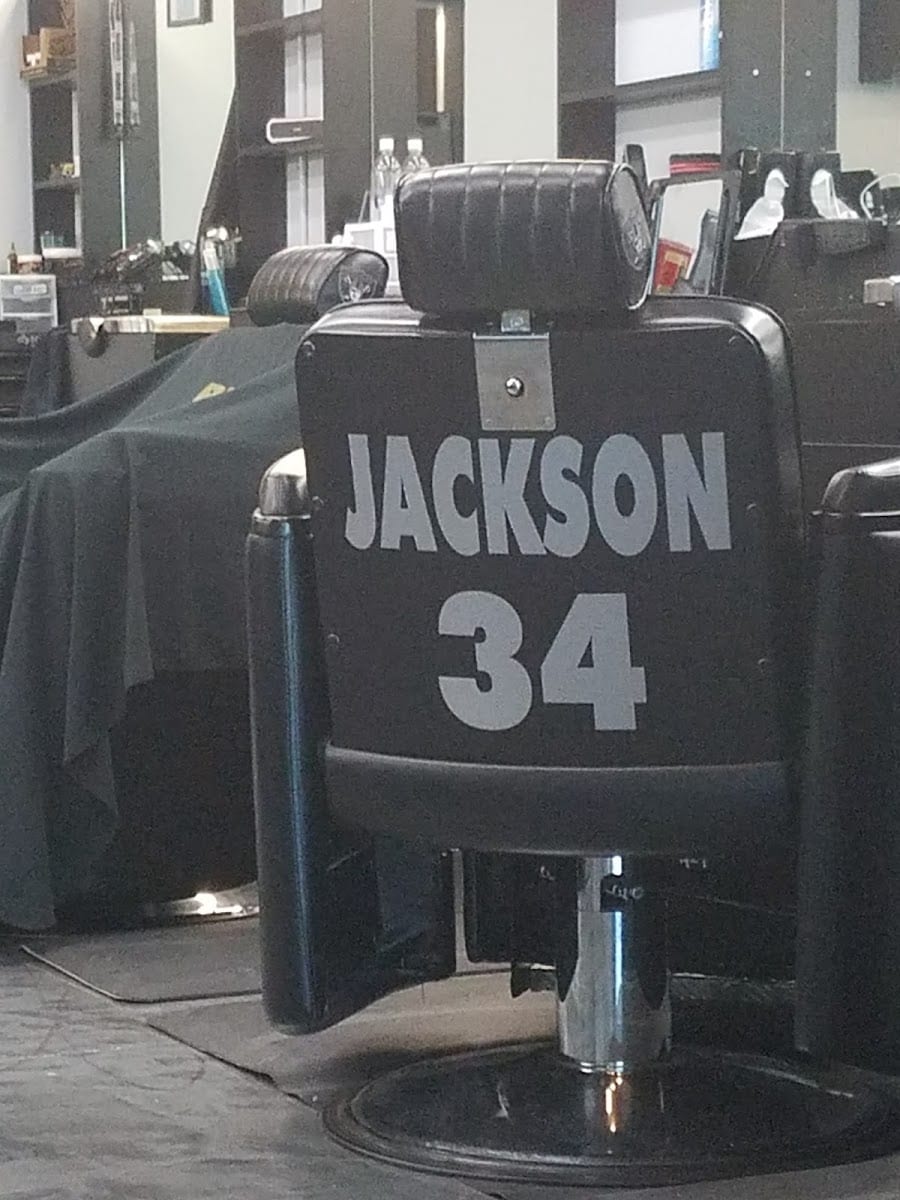 MasterPiece Raiders Barbershop, photo 3