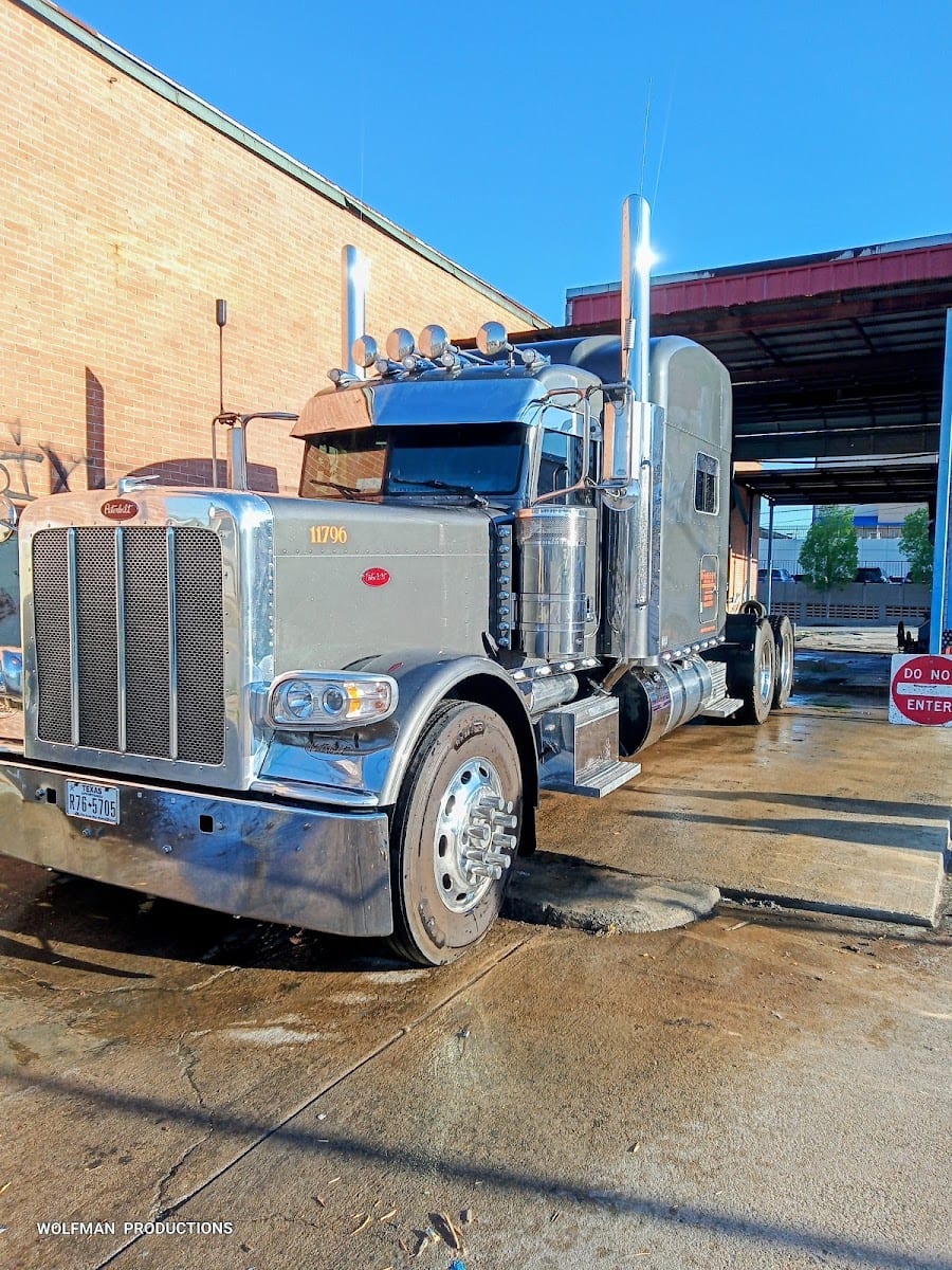 I-30 Truck Wash