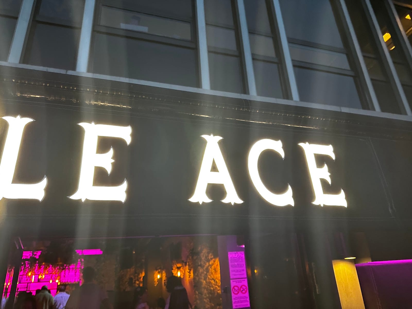 ACE Club restaurant rooftop Location de Salles