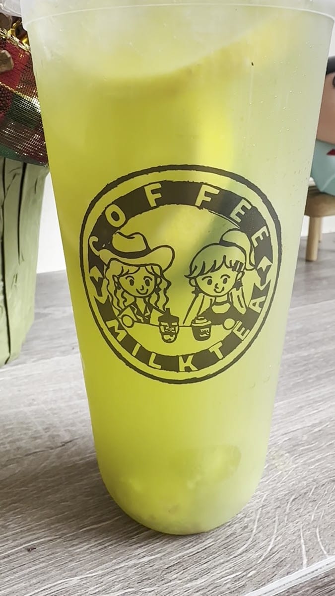 YY Coffee & Milk Tea, photo 2