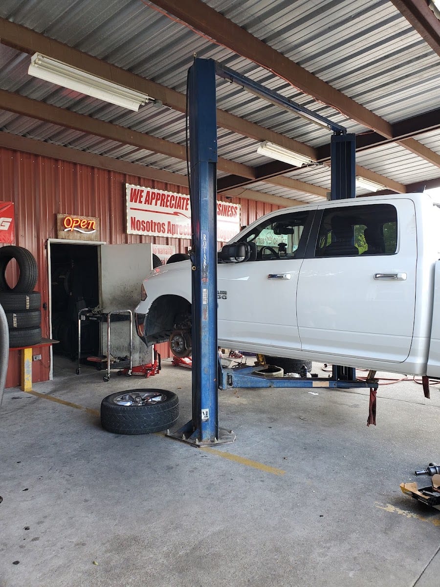 G & J Tire Shop