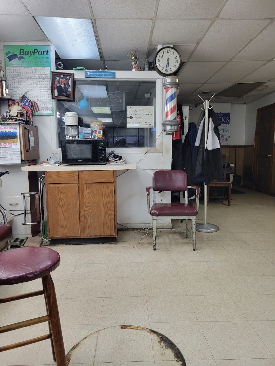 Esquire Barber Shop