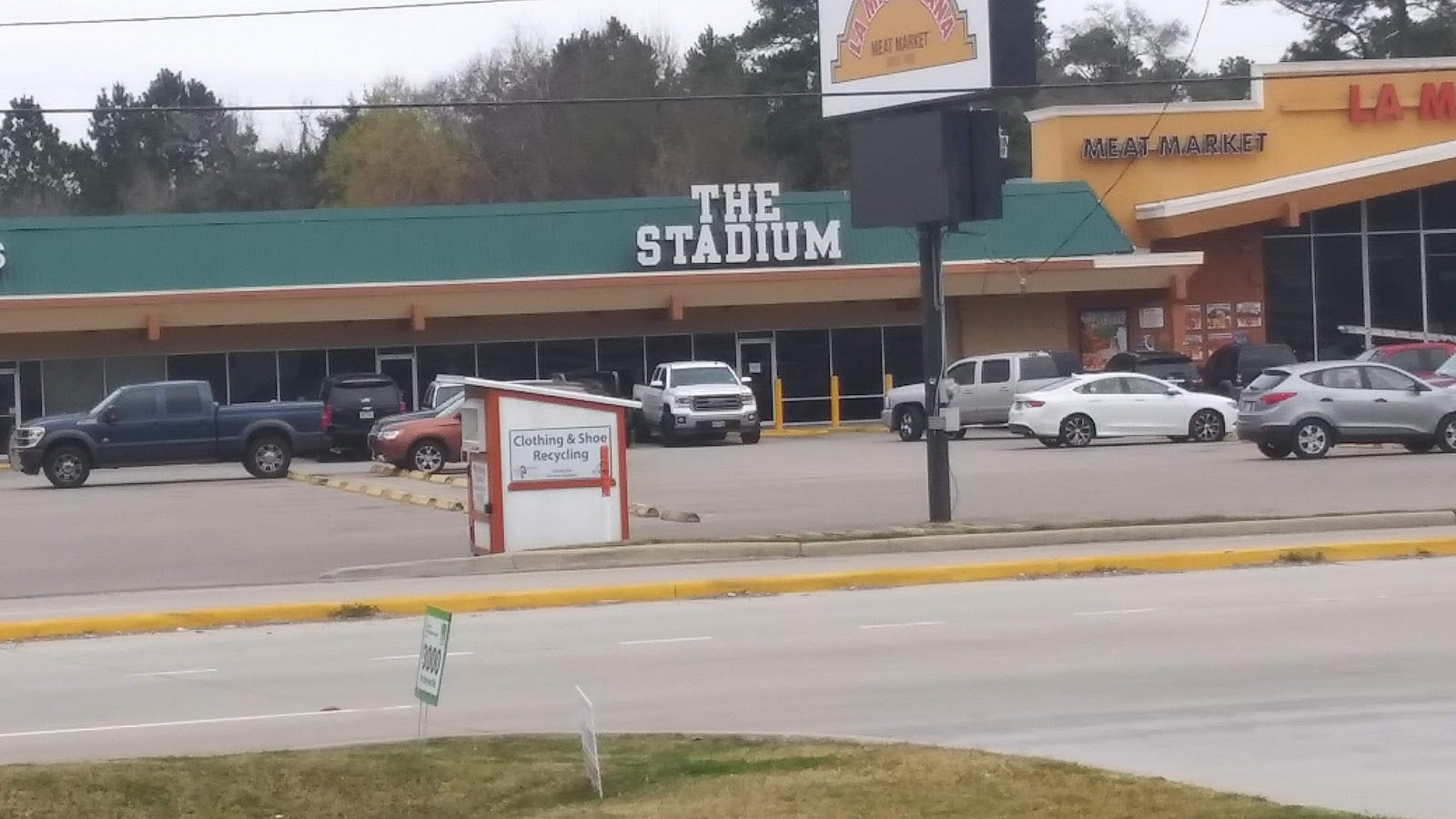 Stadium Bar & Grill