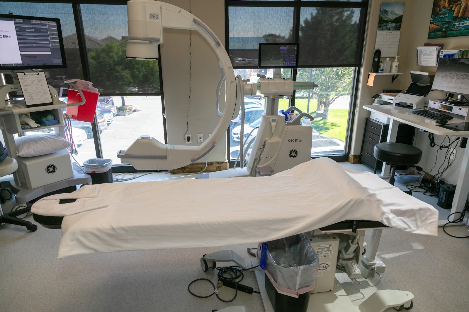 Desert Pain Specialists - Back Pain Cedar, photo 3