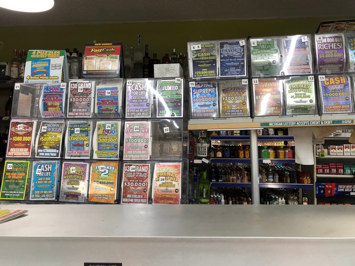 Sam's Discount Liquor, photo 3