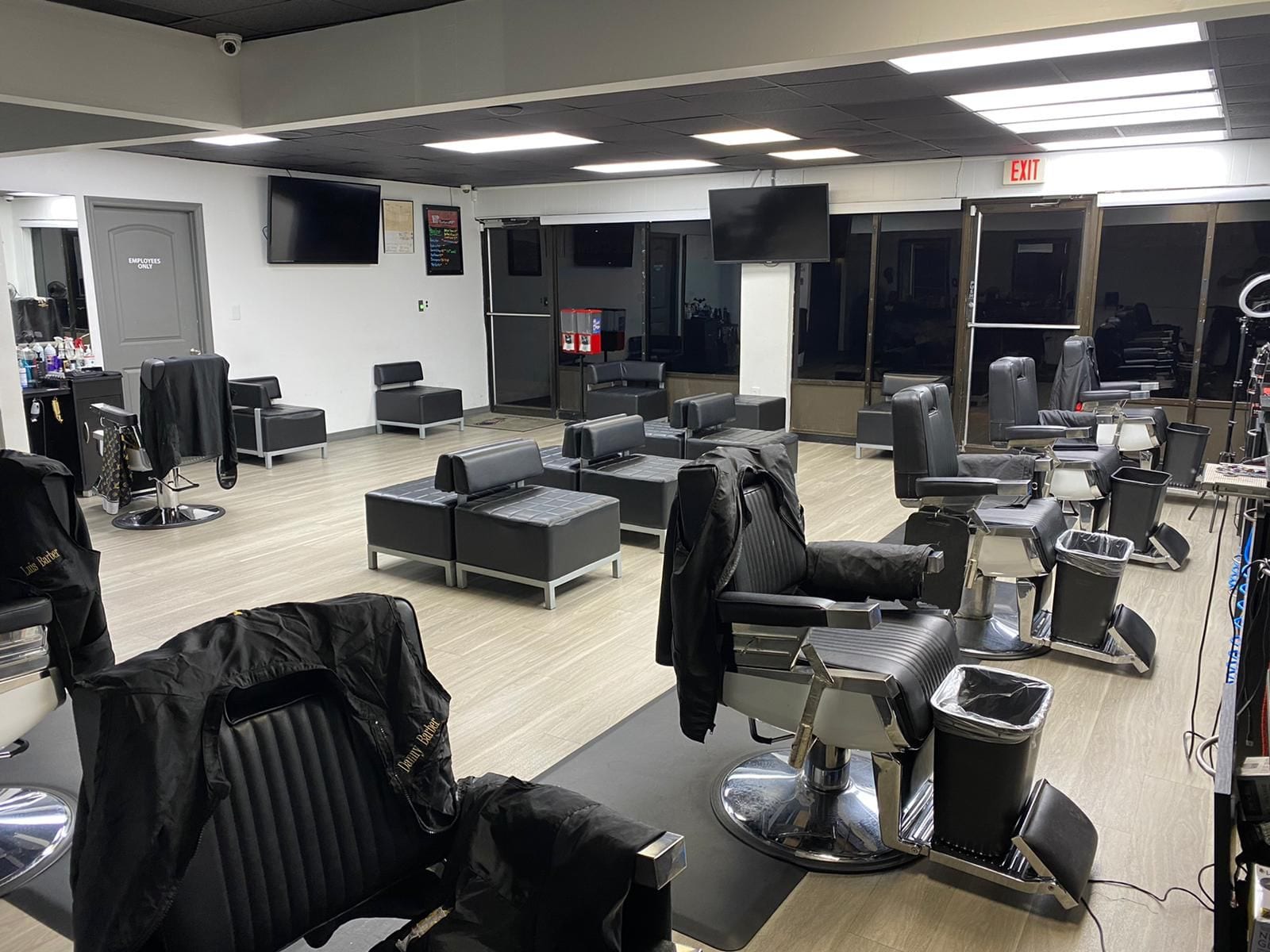 VIP STUDIO BARBERSHOP, photo 3
