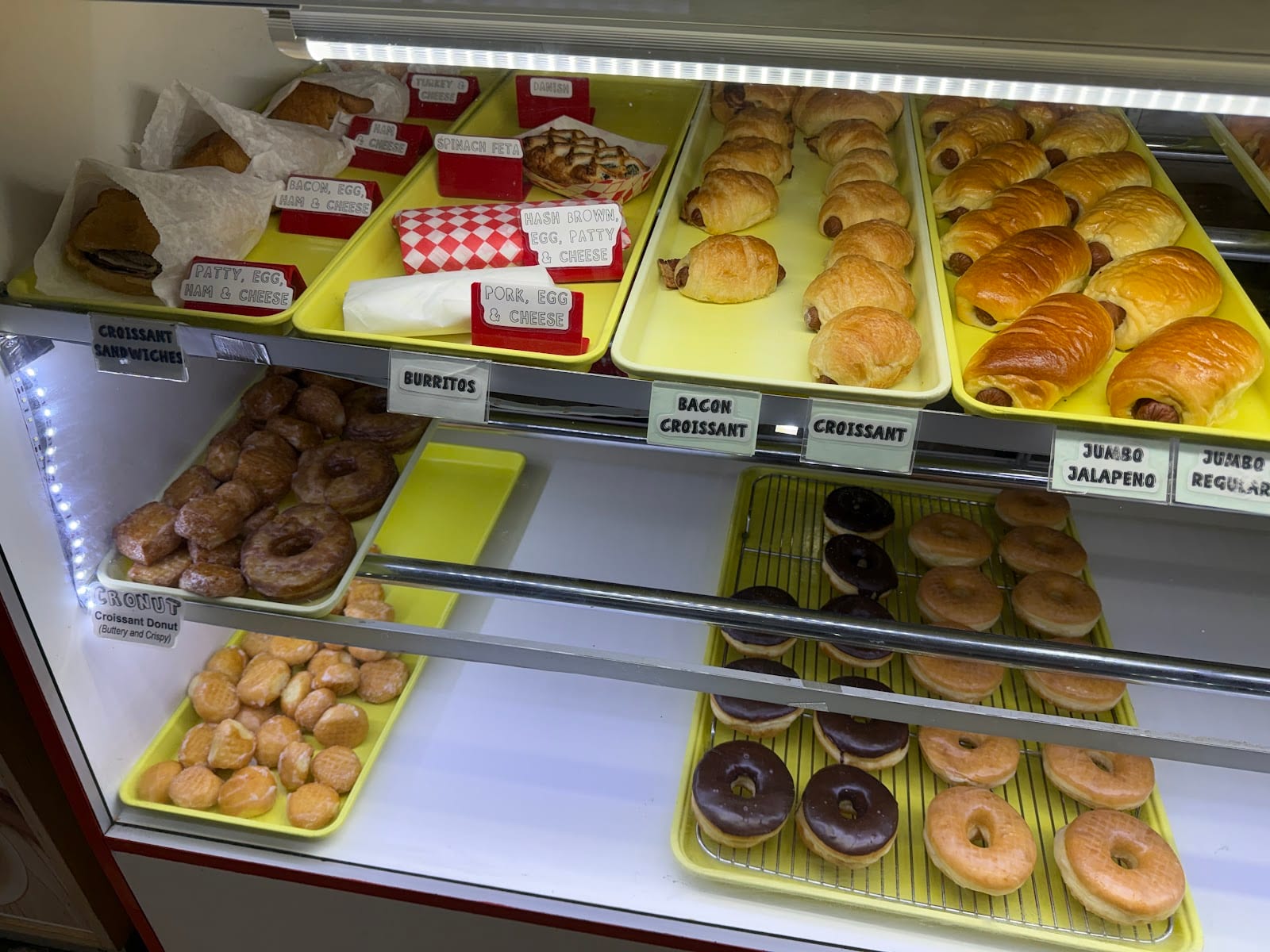 Charlie Donut, photo 4