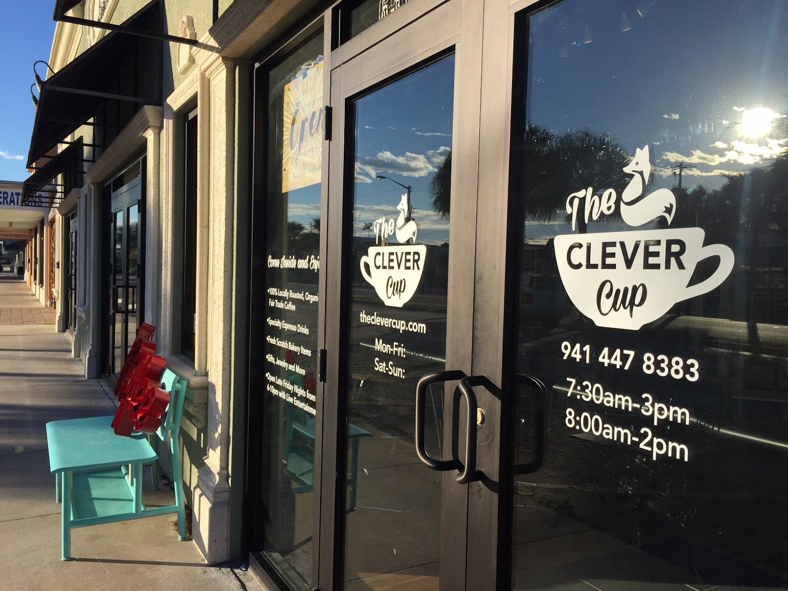 The Clever Cup Coffee Shop, photo 2