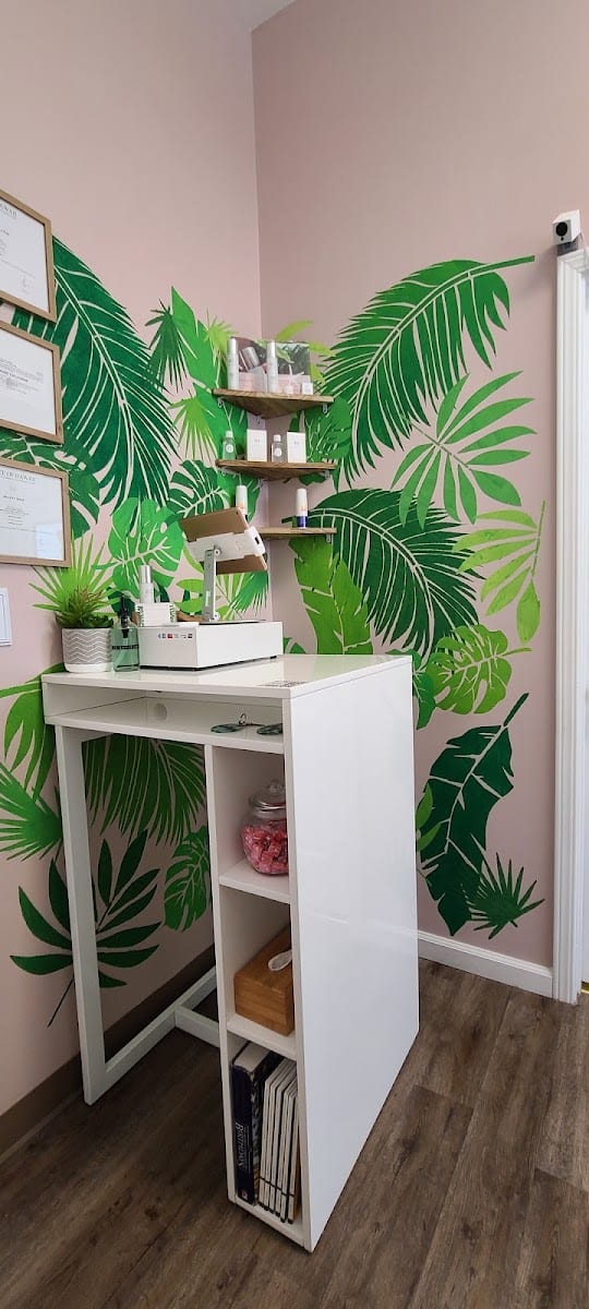 EYECANDY beauty waxing salon
