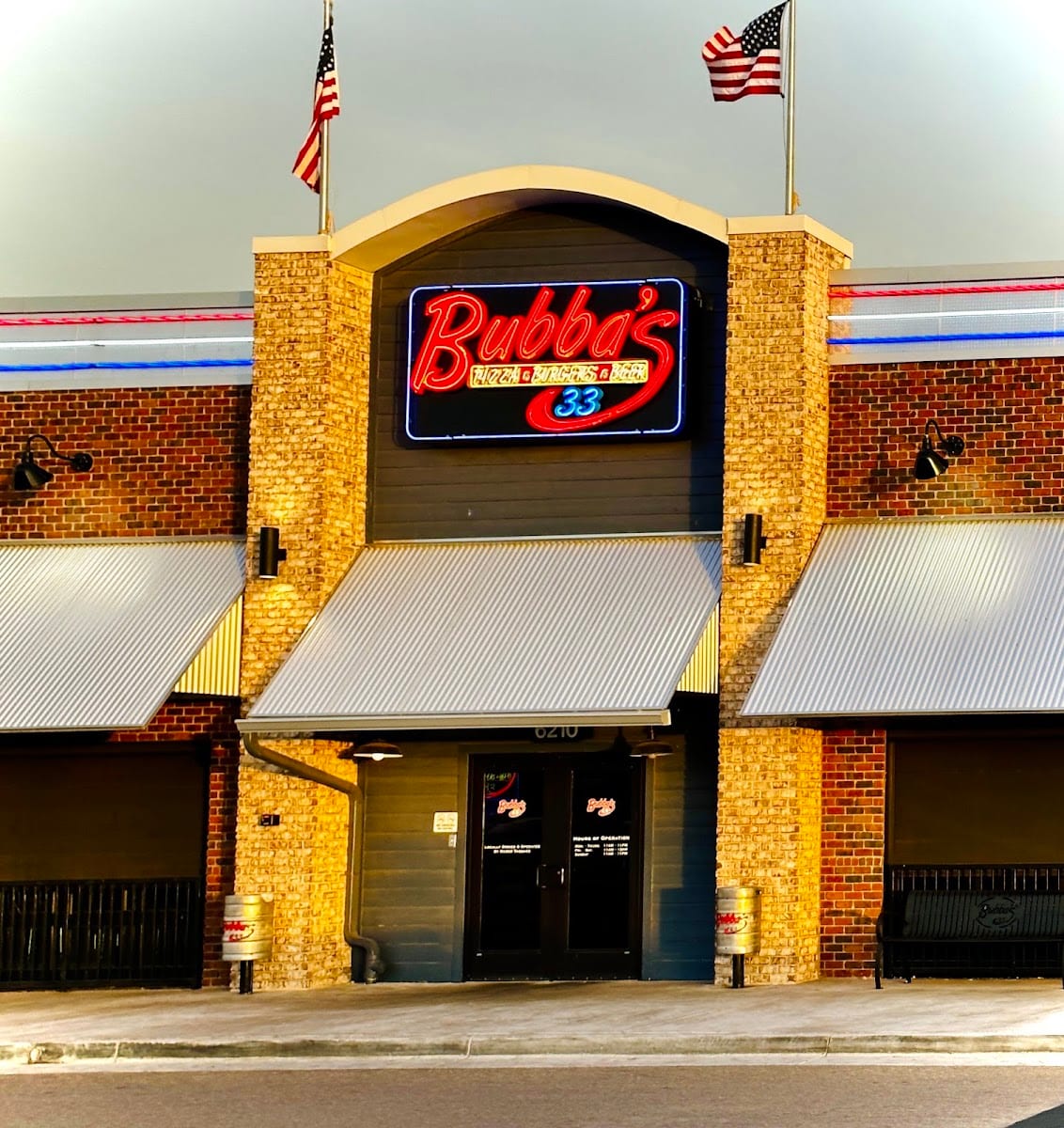 Bubba's 33, photo 2