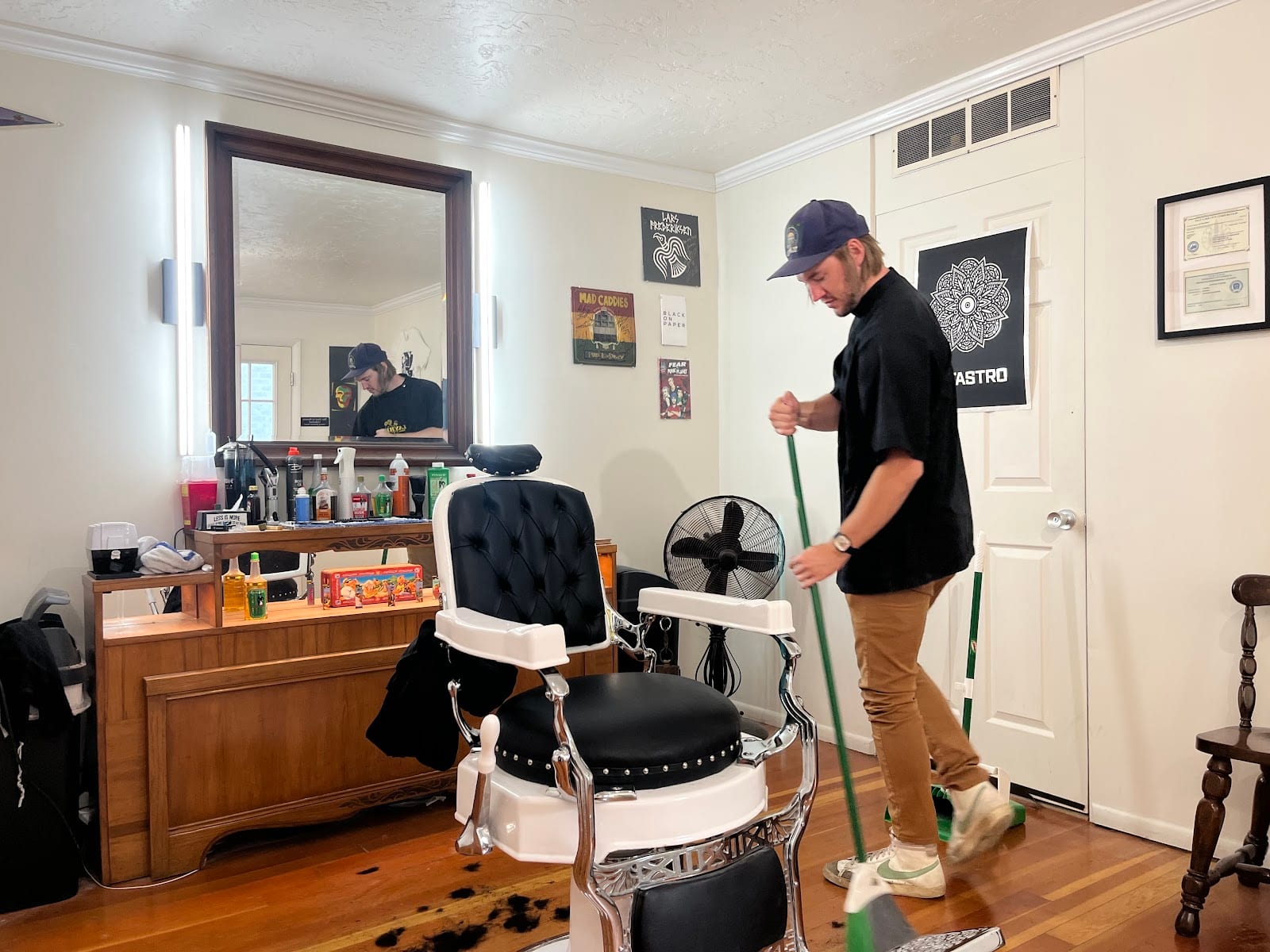 Cutting Edge Barbershop