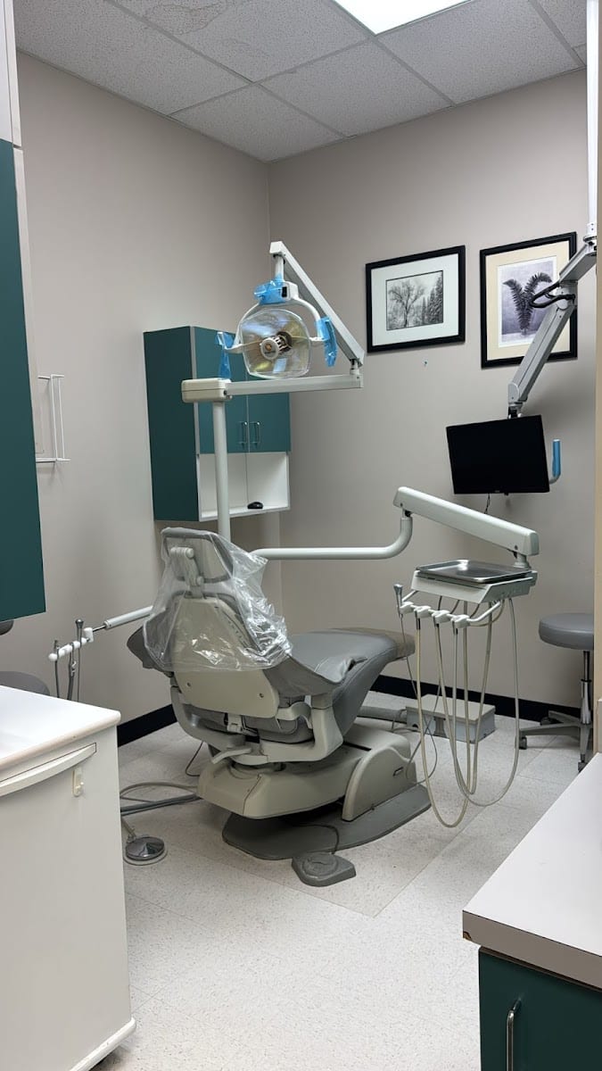 Dentist in Centennial