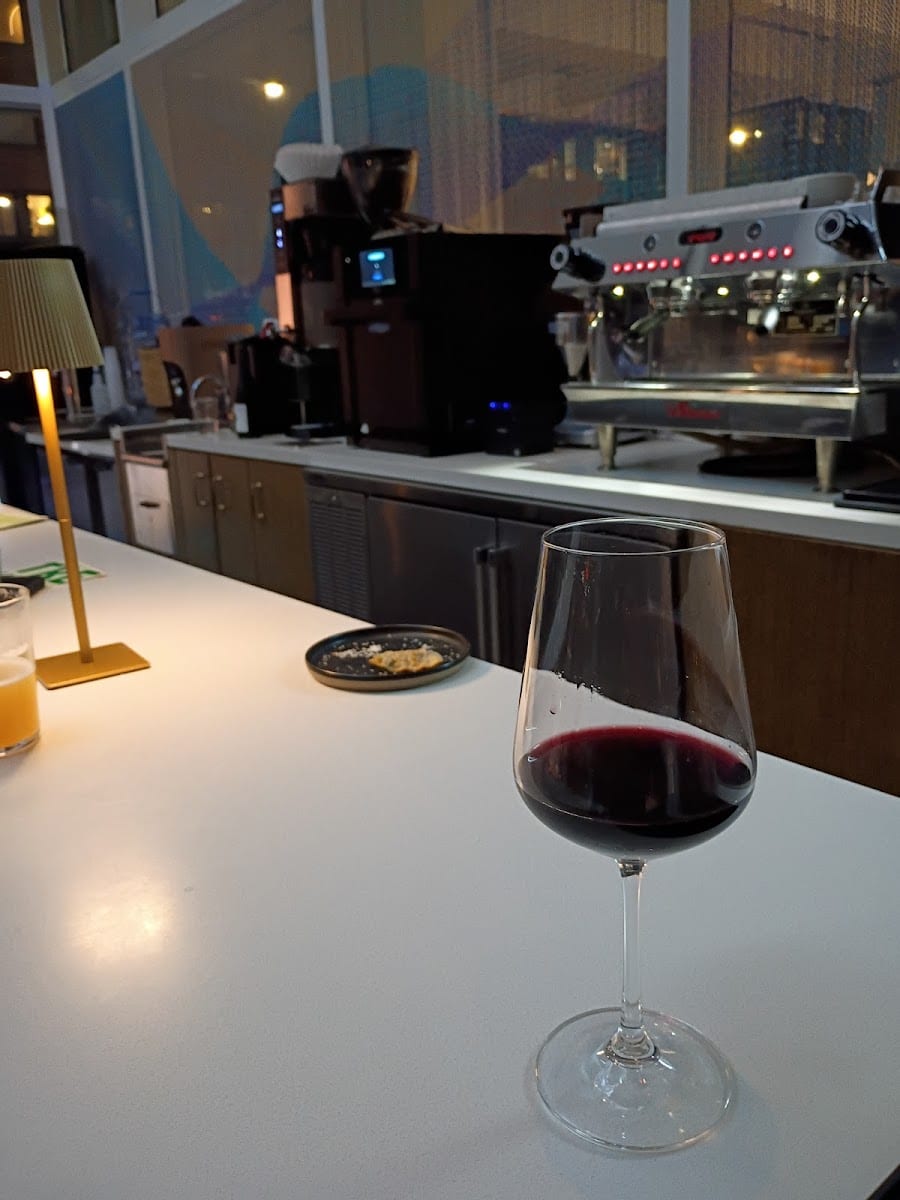 Trevino Wine Bar, photo 2