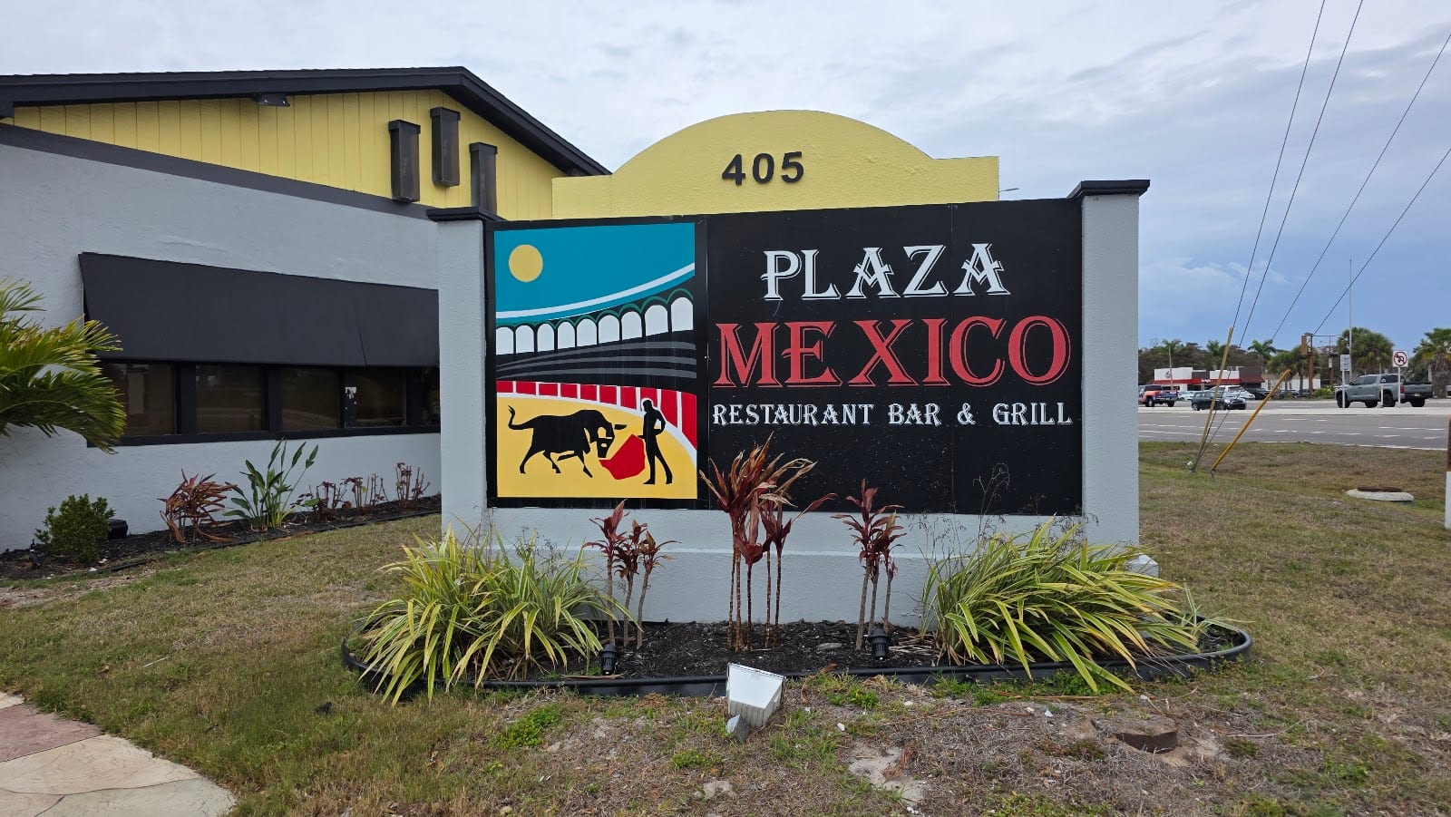 Plaza Mexico Mariscos Mexican Restaurant Bar & Grill