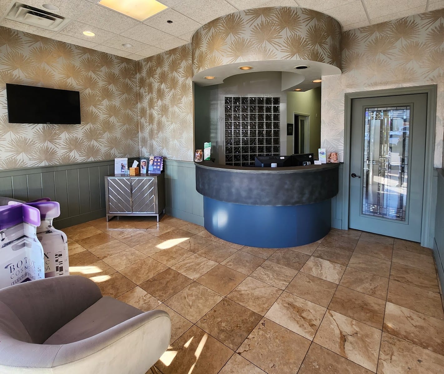 Terravita Smiles - Goli Asadi, DDS