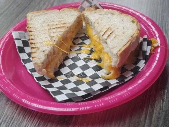 Mai's Deli Sandwich Shop, photo 3