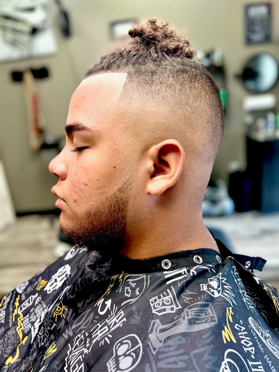 Self Made Barbershop, photo 3