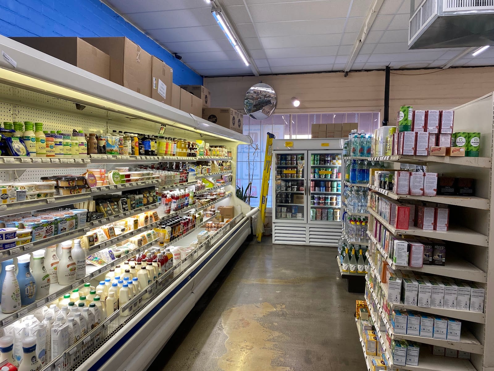 Aqua Vita Natural Food Market