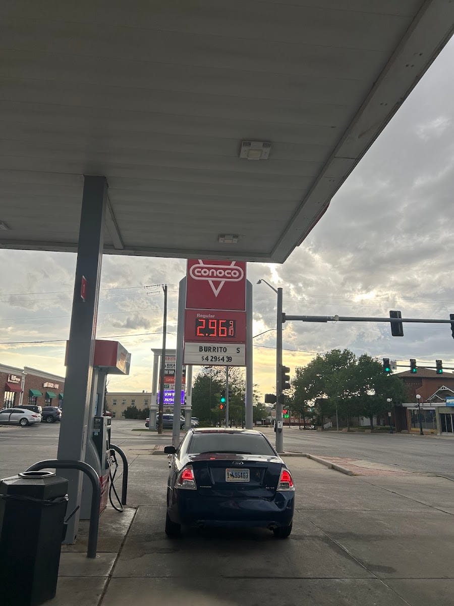 Conoco, photo 2