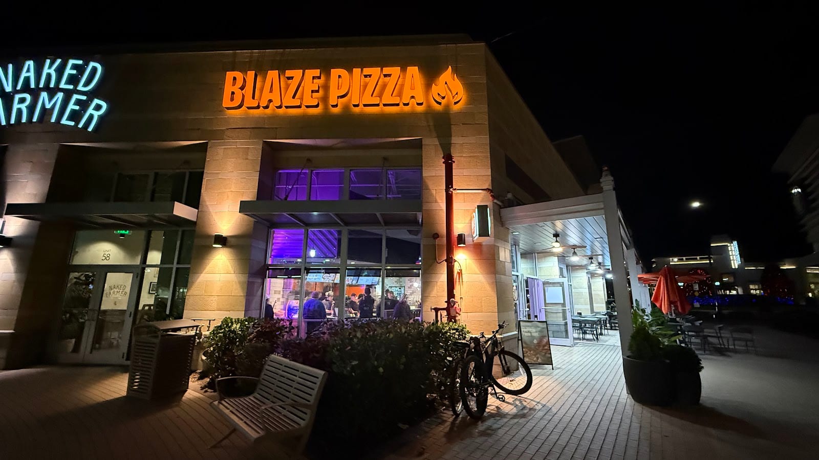Blaze Pizza, photo 2