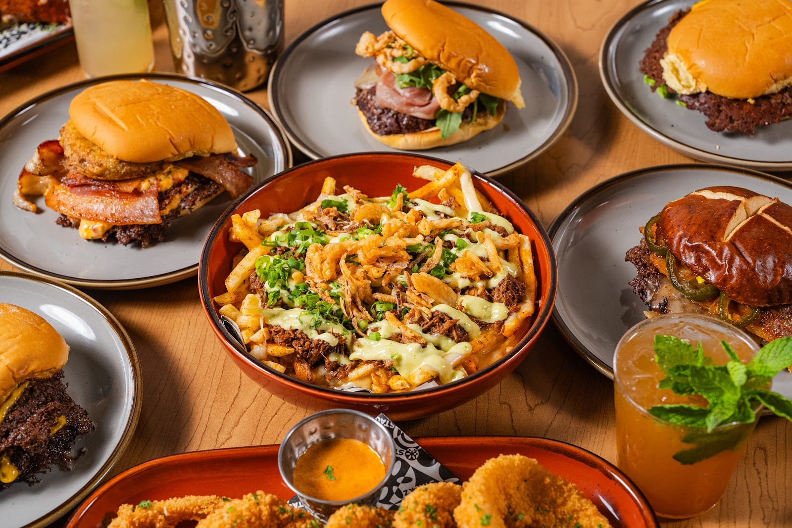 Stackz Smash Burgers & Cocktails