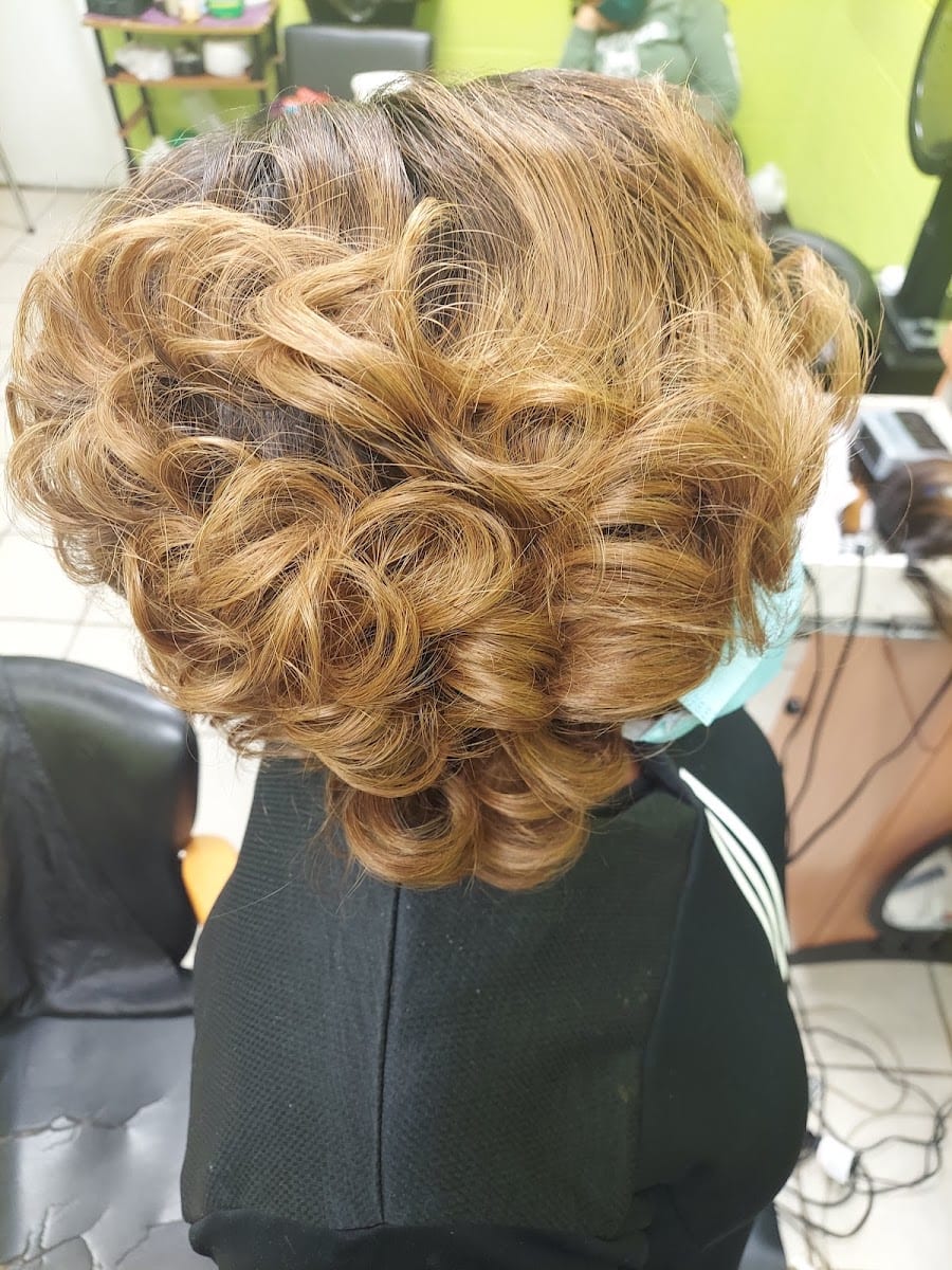 Salon Genesis