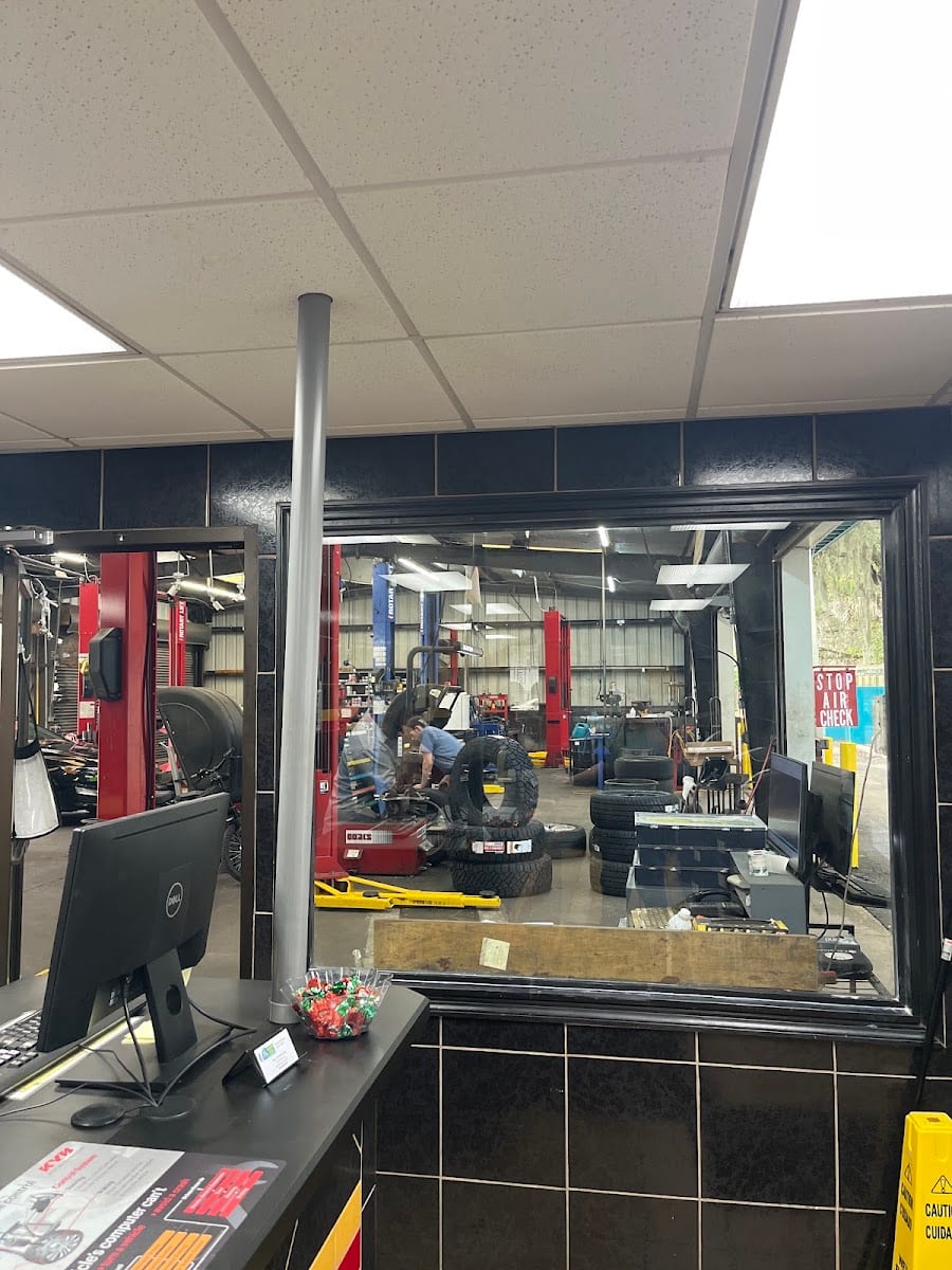 Mavis Tires & Brakes, photo 4