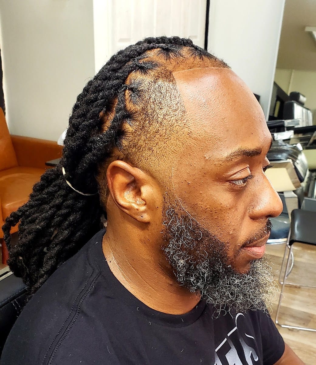 BIG B'S BARBERSHOP, photo 2