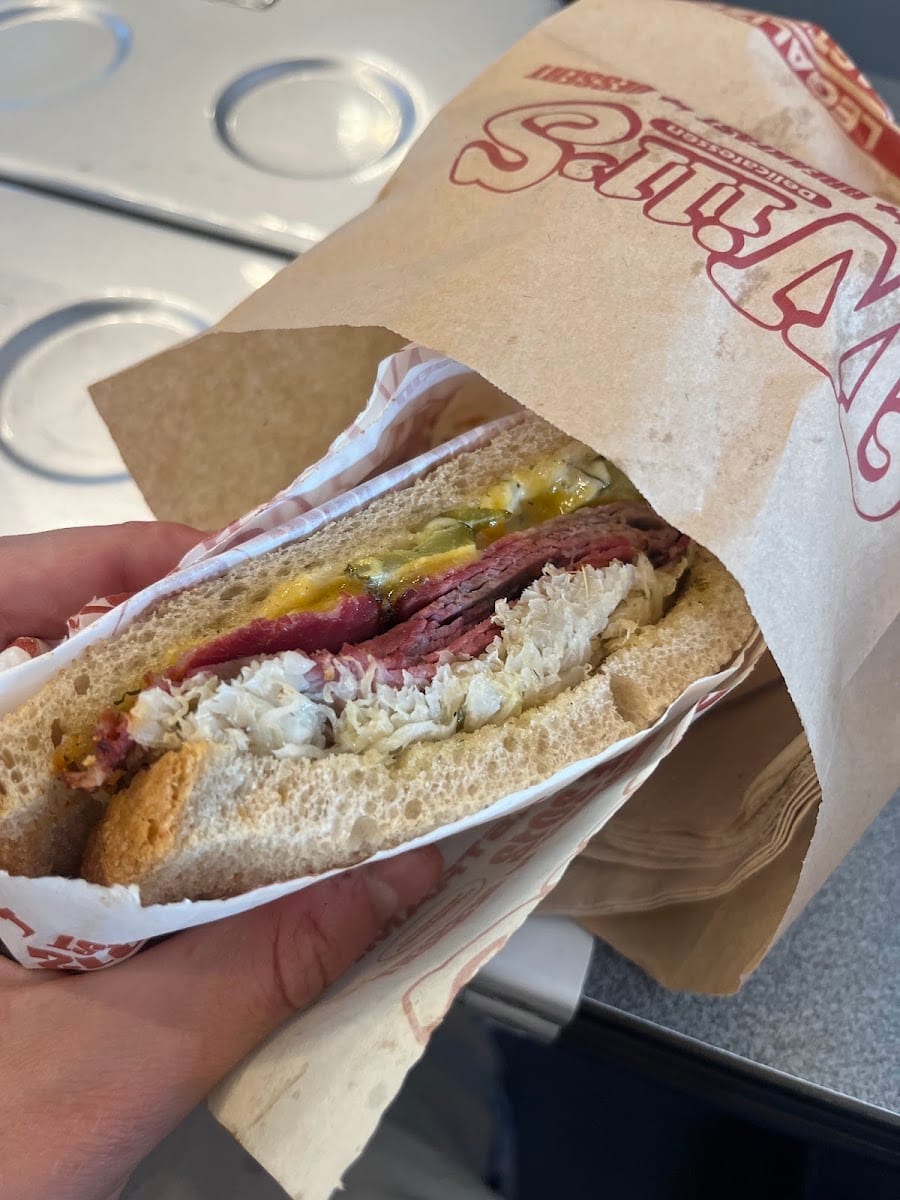 "Will's Deli – Gare de Lyon