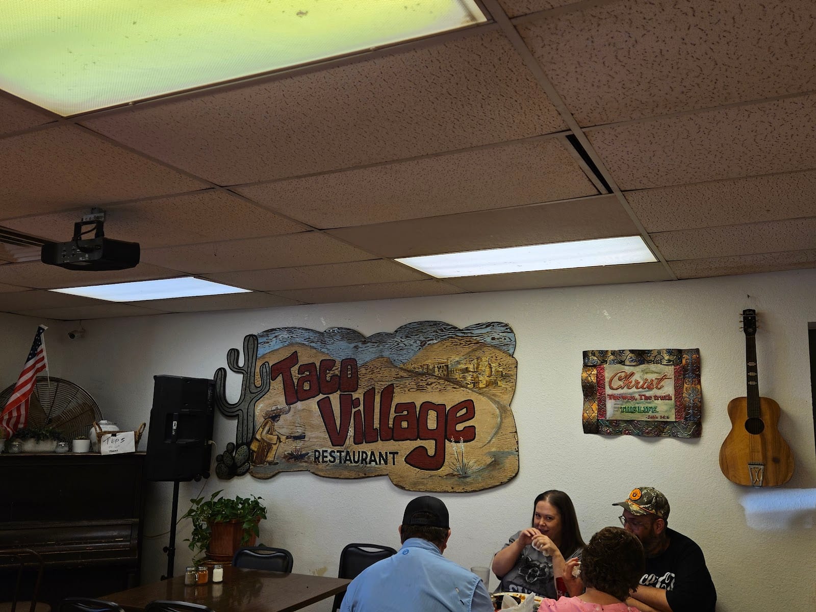 Mi Taco Village, photo 3