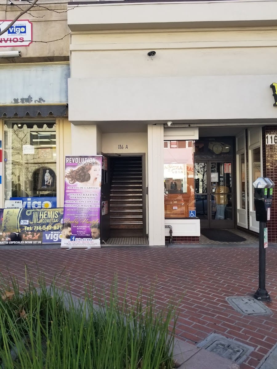 Revolution beauty Salon, photo 3