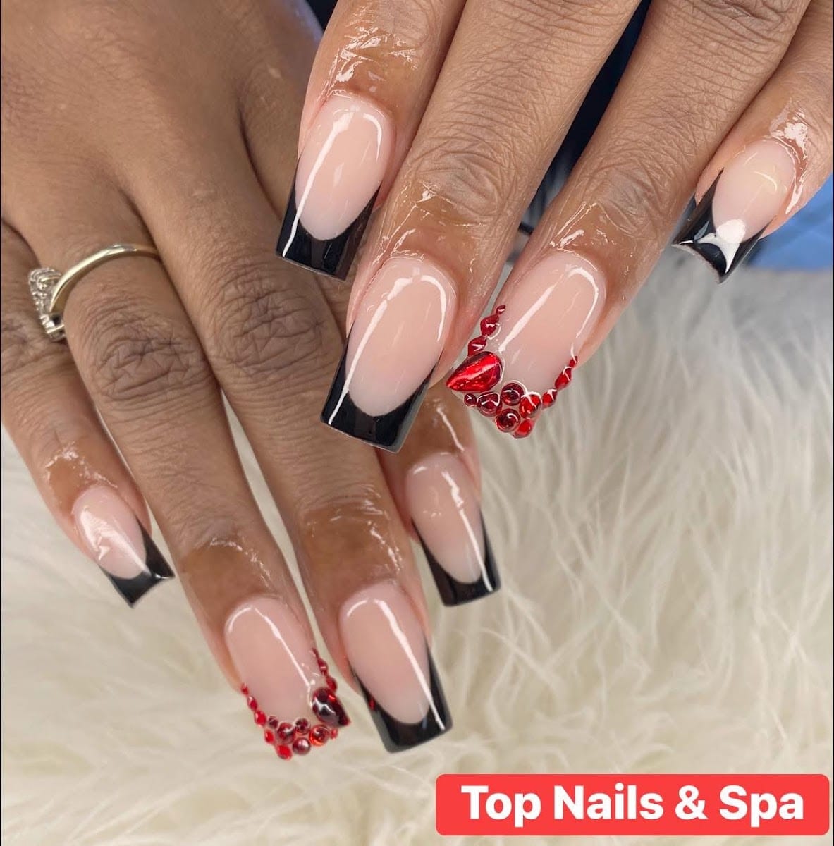 Top Nails & Spa